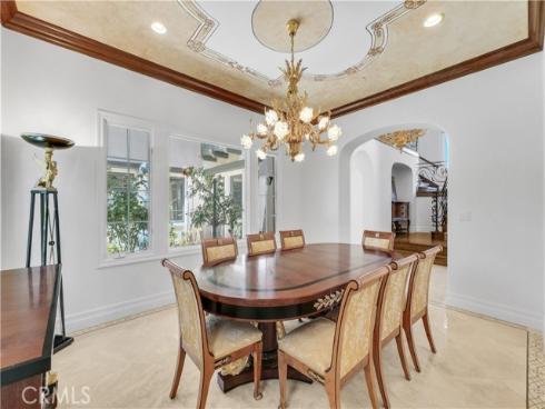 25  Village   Way, Irvine, CA