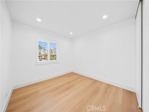 33  Winterfield   Road, Irvine, CA