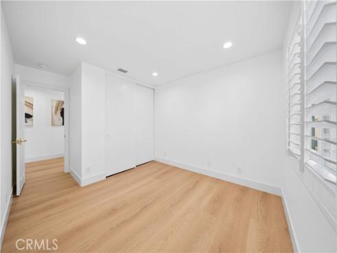 33  Winterfield   Road, Irvine, CA