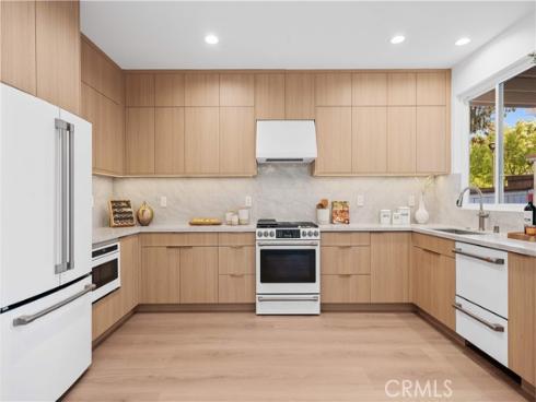 33  Winterfield   Road, Irvine, CA