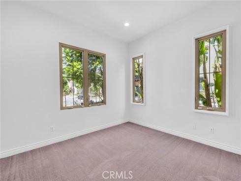 65  Rexford  , Irvine, CA