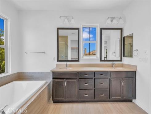 65  Rexford  , Irvine, CA