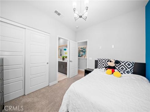 814  Beacon  , Irvine, CA