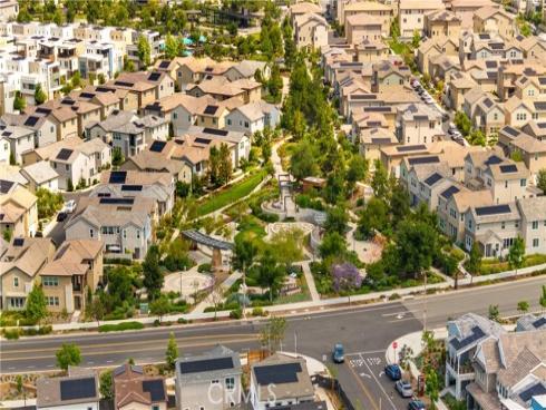 814  Beacon  , Irvine, CA