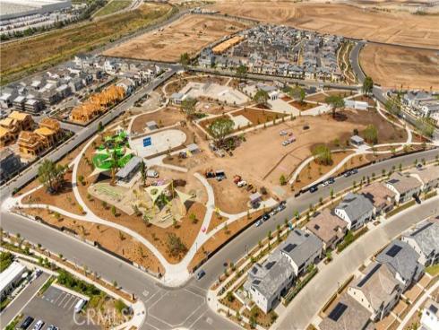 814  Beacon  , Irvine, CA