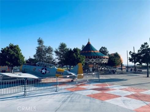 814  Beacon  , Irvine, CA