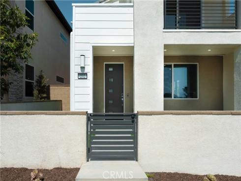 232  Junco  , Irvine, CA