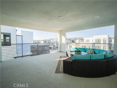 221  Stage  , Irvine, CA