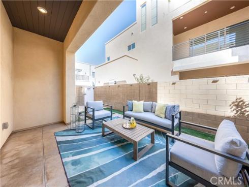 143  Interval  , Irvine, CA