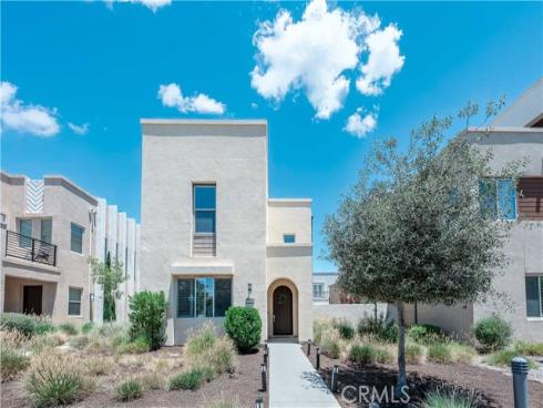 143  Interval  , Irvine, CA