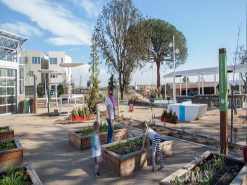 143  Interval  , Irvine, CA