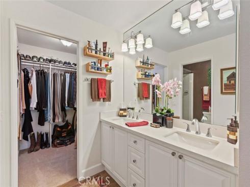 10  Glenhurst  37 , Irvine, CA