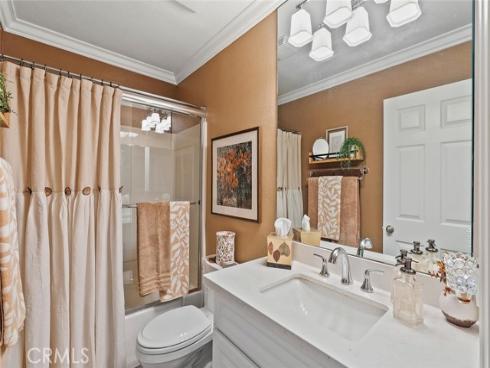 10  Glenhurst  37 , Irvine, CA