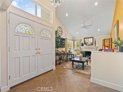 10  Glenhurst  37 , Irvine, CA