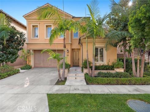 70  Livia  , Irvine, CA