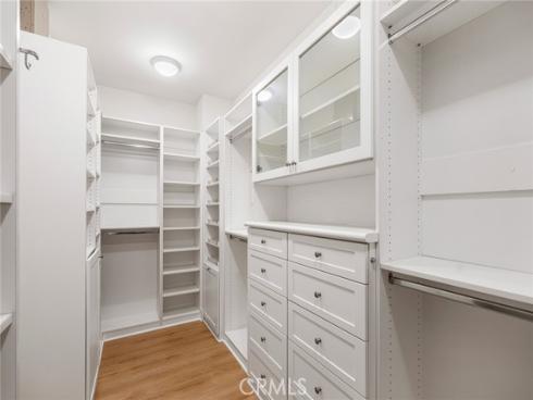 70  Livia  , Irvine, CA