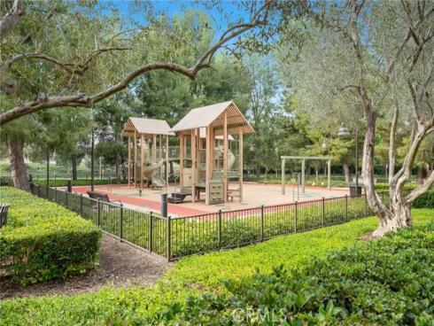 70  Livia  , Irvine, CA