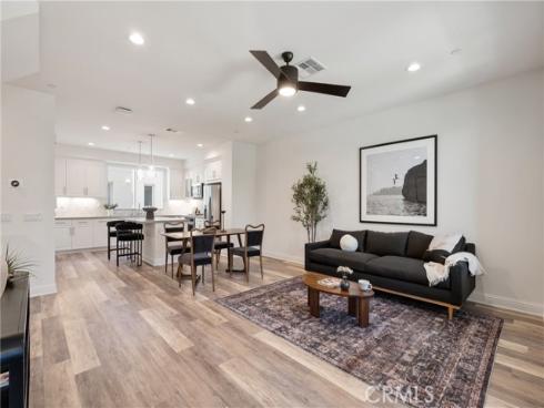 161  Steely  , Irvine, CA