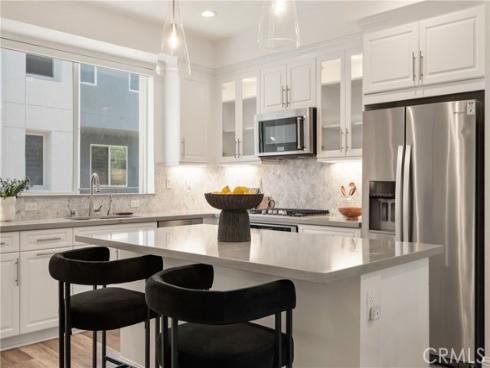 161  Steely  , Irvine, CA