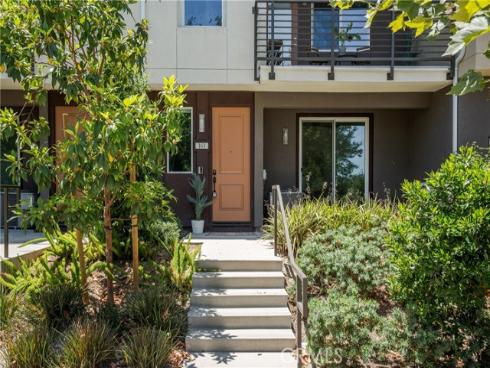 161  Steely  , Irvine, CA