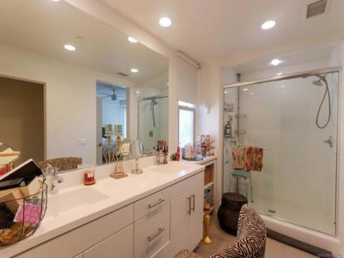 126 Cadence , Irvine, CA