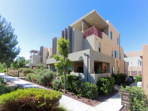 126 Cadence , Irvine, CA