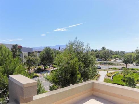 126 Cadence , Irvine, CA