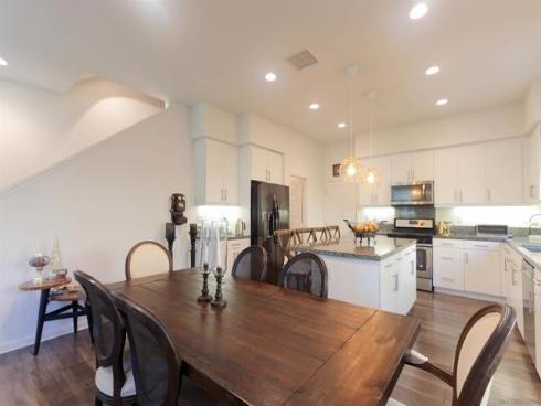 126 Cadence , Irvine, CA