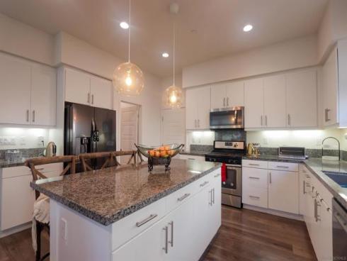 126 Cadence , Irvine, CA