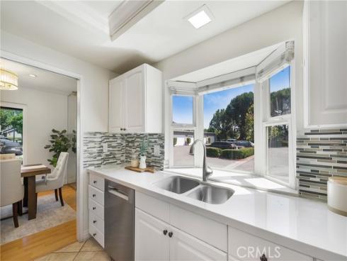 20  Sacramento  , Irvine, CA