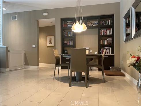 402  Rockefeller  118 , Irvine, CA