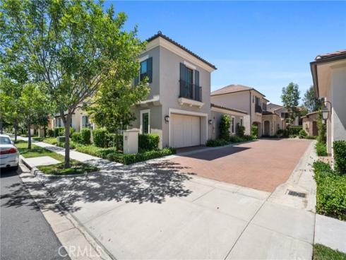 82  Meander   Street, Irvine, CA