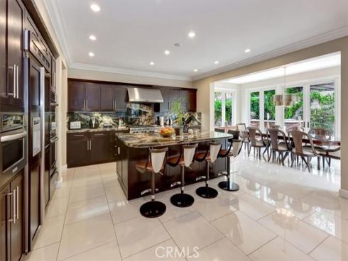 27  Looking Glass  , Irvine, CA