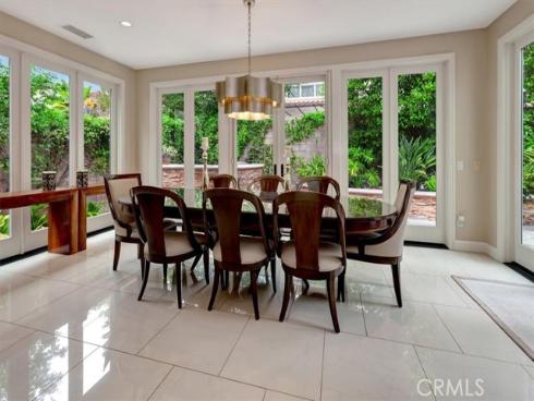 27  Looking Glass  , Irvine, CA