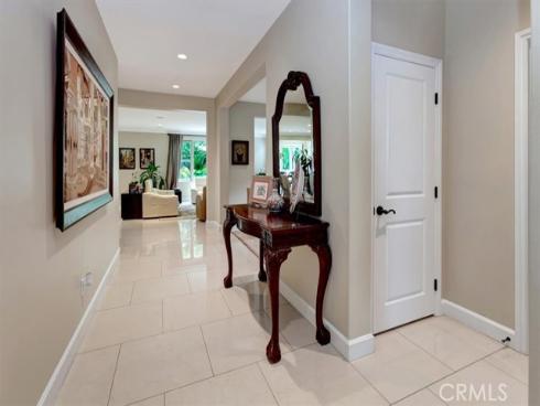 27  Looking Glass  , Irvine, CA