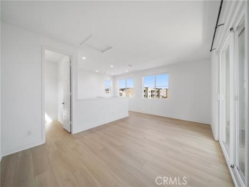 187  yugen  , Irvine, CA