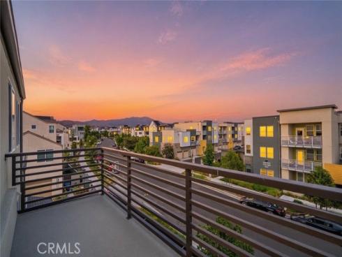 187  yugen  , Irvine, CA