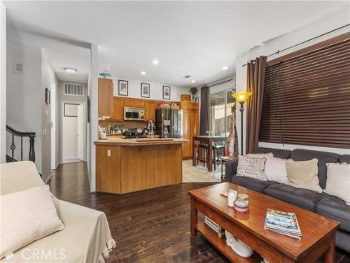 23  Red Coat   Place, Irvine, CA