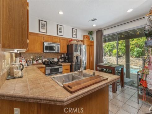 23  Red Coat   Place, Irvine, CA