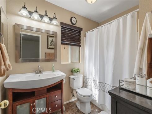 23  Red Coat   Place, Irvine, CA