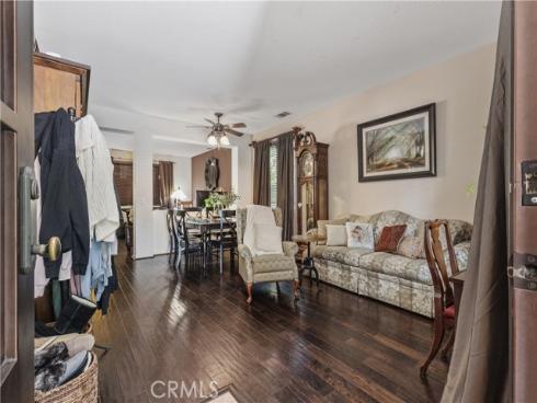 23  Red Coat   Place, Irvine, CA