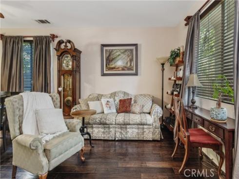 23  Red Coat   Place, Irvine, CA