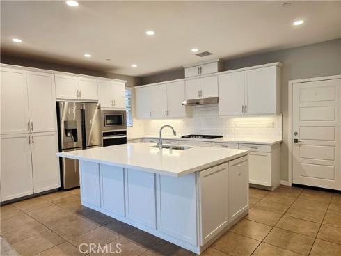 132  Modjeska  , Irvine, CA