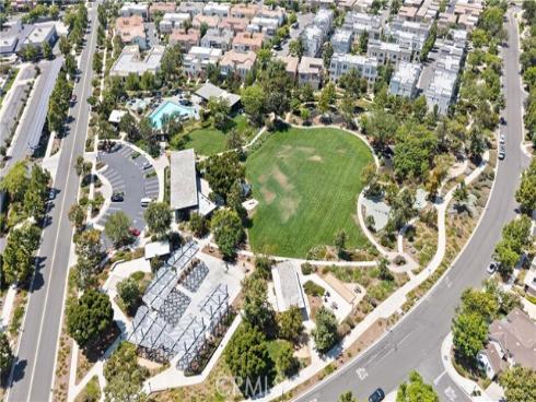 319  Novel  , Irvine, CA