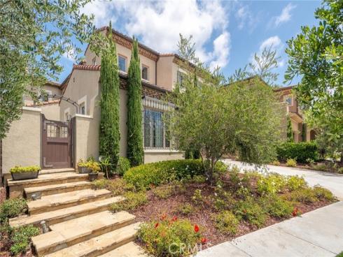 17  Lowland  , Irvine, CA