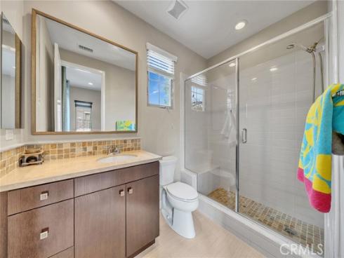 17  Lowland  , Irvine, CA