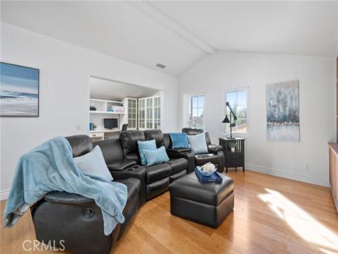 40  Waterspout  , Irvine, CA