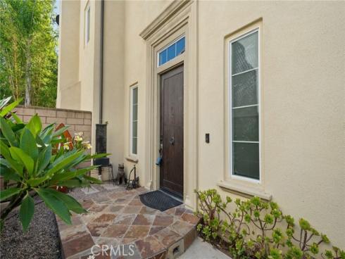 40  Waterspout  , Irvine, CA