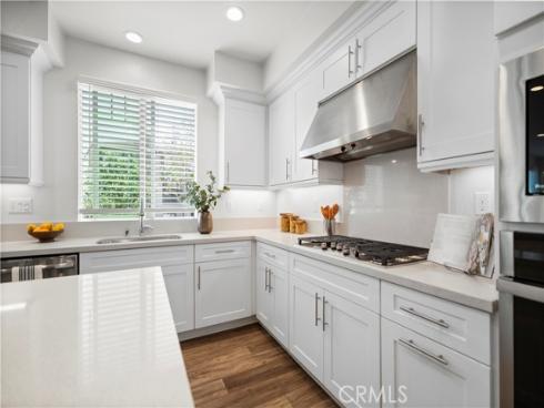 610  Cultivate  , Irvine, CA