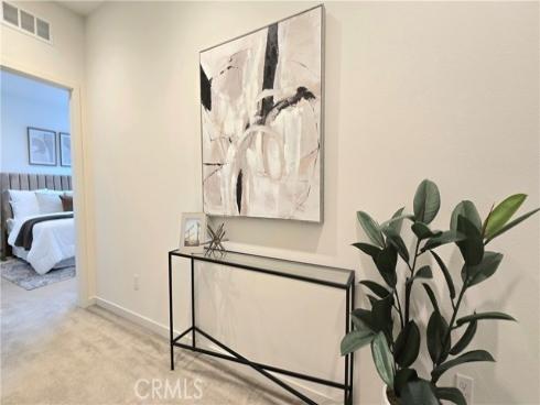 610  Cultivate  , Irvine, CA